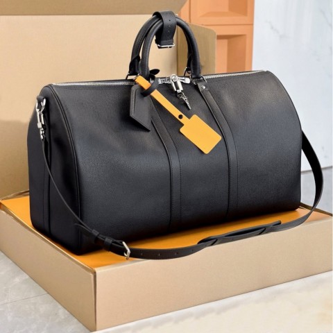 Luxury Leather Duffle Bag for Men - Large Capacity Travel Tote with Classic Design