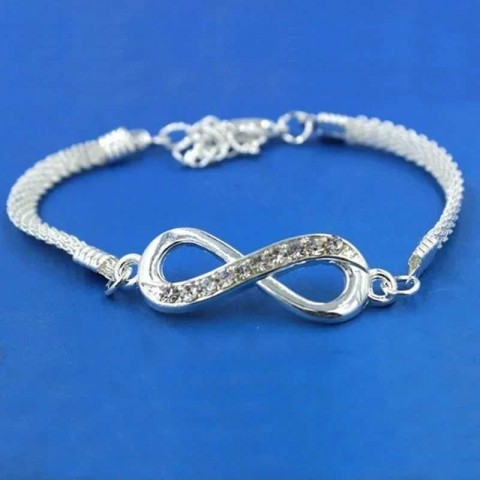 Delysia Kings Unisex Fashionable 8-Shaped Crystal Bangle W240925