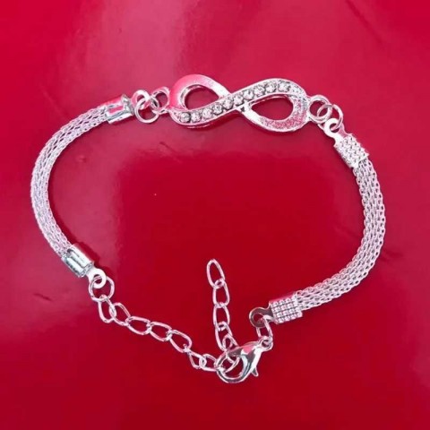 Delysia Kings Unisex Fashionable 8-Shaped Crystal Bangle W240925