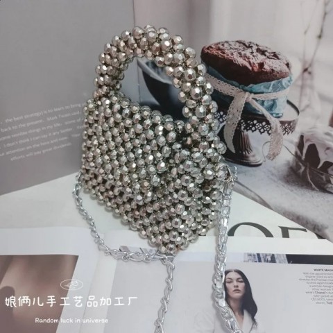 Custom Crystal Beaded Crossbody Bag for Men: Personalized Acrylic Chain Mini Pearl Purse