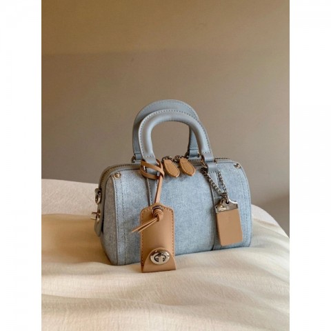 High-value Lightweight Women's French-Style PU Handheld Boston Bag for 2025