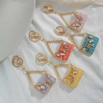 Creative Men's Metal Keychain Pendant with Eye-Catching Digital Design Y240923RWRC