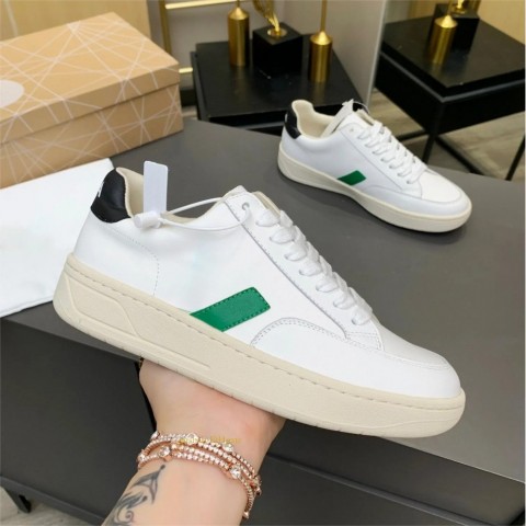 Ergonomic Daily Board Shoes with Straps & Free Socks