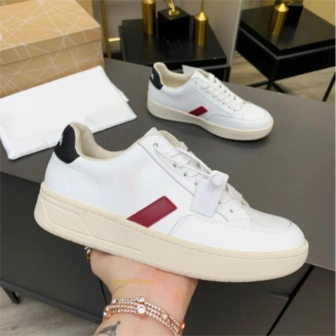 Ergonomic Daily Board Shoes with Straps & Free Socks
