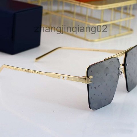 Designer Lvse Blue Metal Square Polarized Sunglasses for Men and Women