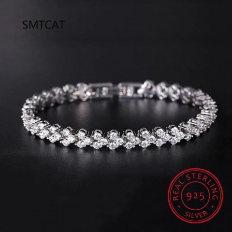 White Gold Gothic Link Bracelet with Lab-Grown Diamonds for Women