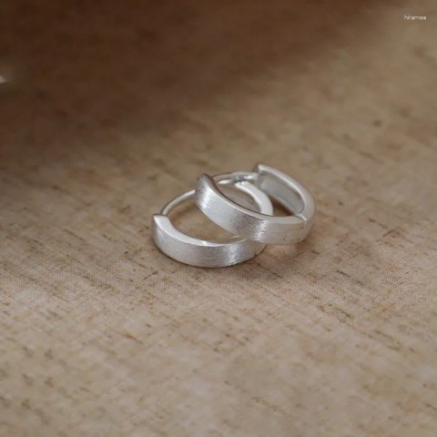 Stylish 925 Sterling Silver Hoop Earrings for Women - Simple & Exquisite
