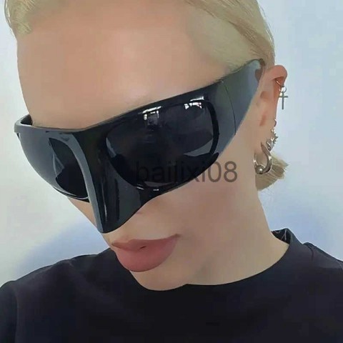 Y2K Luxury Oversized Bird Nose Mask Sunglasses for Men 2023 Trend