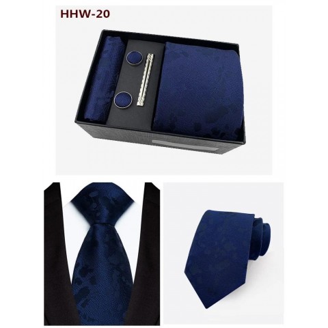 Luxury Bow Tie Set for Men in Lavender