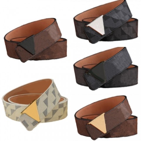 Luxury Men's Designer Black Leather Belt with Plated Gold Buckle
