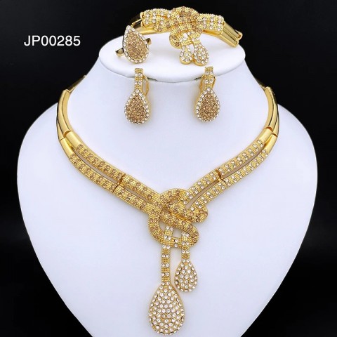 Dubai Gold Women's Jewelry Set with Classic Necklace and Charm Bracelet