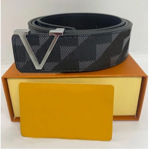 2024 High-Quality Designer Leather Belt for Women with Big Gold Buckle