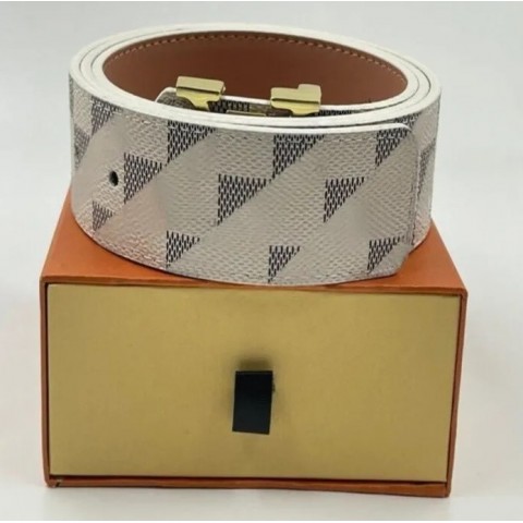 2024 High-Quality Designer Leather Belt for Women with Big Gold Buckle