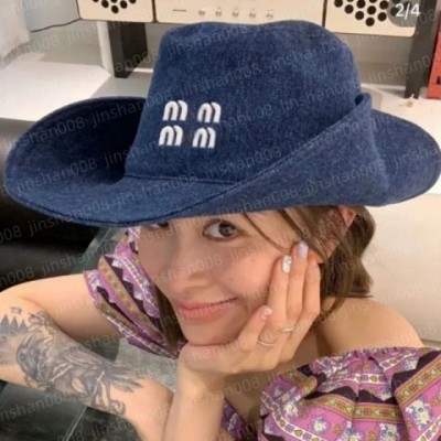 Designer Foldable Wide Brim Women's Fishing Hat with Classic Embroidery