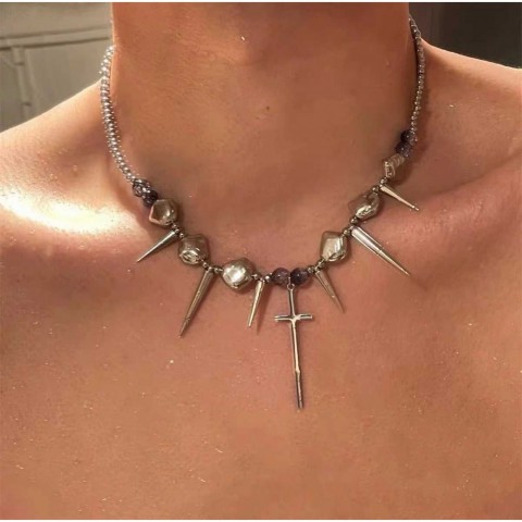 Shixi Women's Gothic Pendant Cross Necklace, Punk Street Rivet Chain, 40cm Rope, Titanium Steel