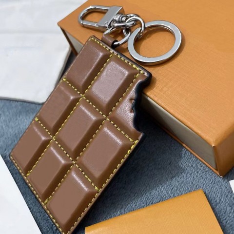 High Quality Brown Chocolate 7x9CM Keychain with Magnetic Lock for Men and Women
