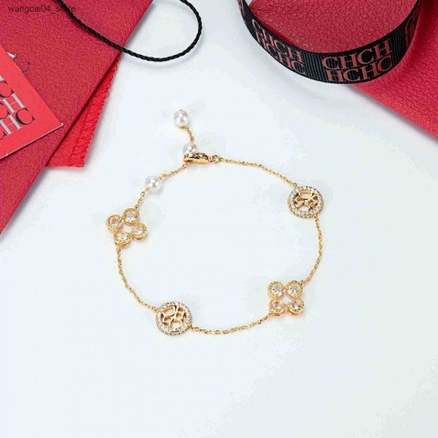 Luxury Adjustable Gold Plated Charm Bracelet for Women - Retro Style Home Accessories