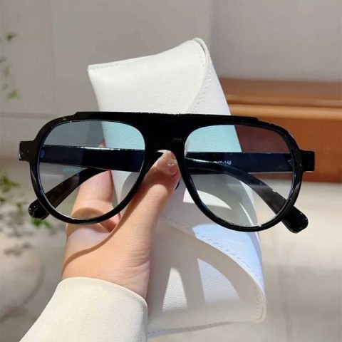 Vintage Brand Luxury Oversized Pilot Sunglasses for Men & Women - UV400 Protection