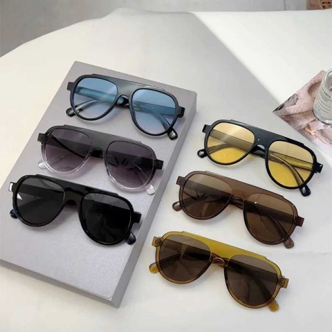 Vintage Brand Luxury Oversized Pilot Sunglasses for Men & Women - UV400 Protection