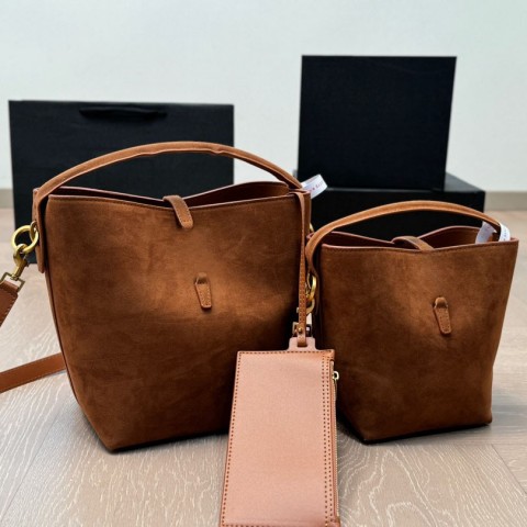 Luxury Women's Vintage Bucket Shoulder Bag with Hasp Closure