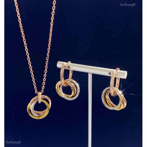 Elegant Triple Rings Pendant Necklace with Full Diamonds Earring