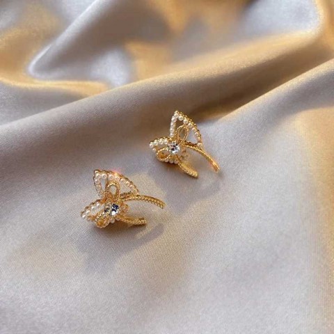 Stud Fashion Crystal Simulated Pearl Bowknot Earrings for Women with Bohemian Style