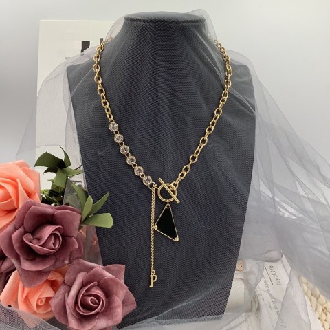 Chic Unisex Pendant Necklace with Inverted Triangle Design in Light Yellow Gold
