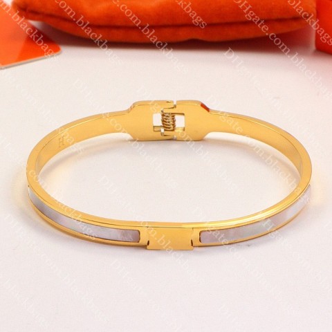 Luxury Women's Gold Bangle Bracelet with Mother-of-Pearl