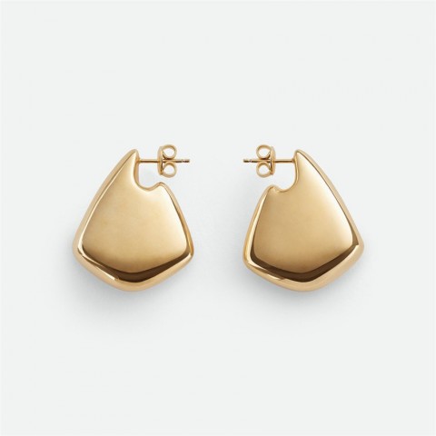 24SS Luxury Vintage 3D Triangle Geometric Stud Earrings for Women