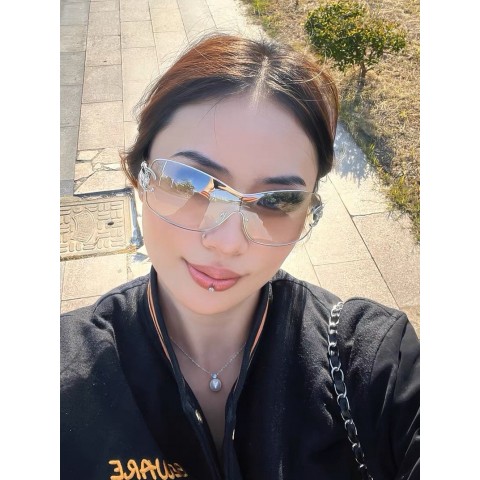 Retro Y2K Millennial Sunwear for Women UV400 Protection
