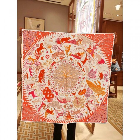 Elegant 90cm Gothic Twill Silk Scarf for Women, Animal Horse Design, Fashion Shawl