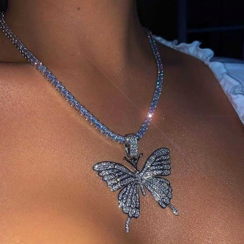Hip Hop Large Crystal Pendant Necklace with Rhinestone Chain for Women