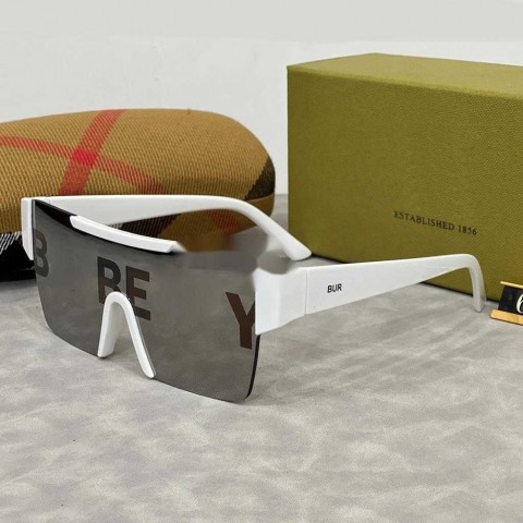 Luxury Brand Round Metal Frame Sunglasses for Men and Women with UV400 Protection