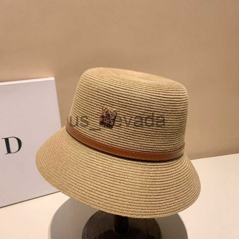 Summer Fashion Women's Wide Brim Straw Hat for Beach Sun Protection