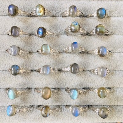 Adjustable Women Labradorite Ring with Side Stones, Perfect for Everyday Wear