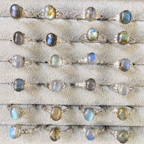 Adjustable Women Labradorite Ring with Side Stones, Perfect for Everyday Wear