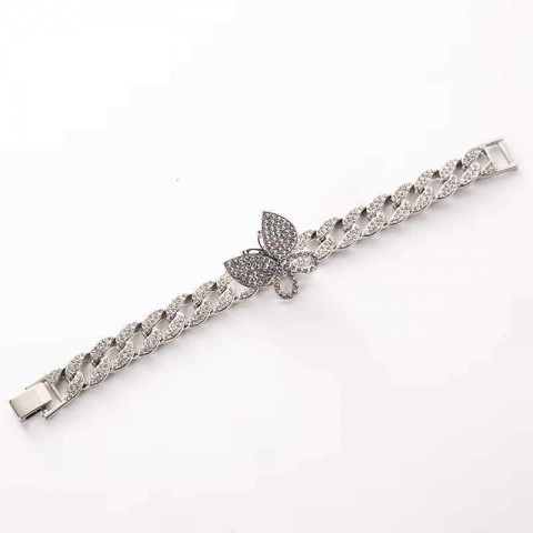 Charm Bracelets 2025 Hip Hop Iced Pink Diamond Cuban Chain Butterfly Design for Unisex