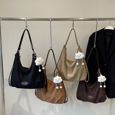 Womens Vintage Foldable Shoulder Bag 2025 Large Capacity Suede Pendant