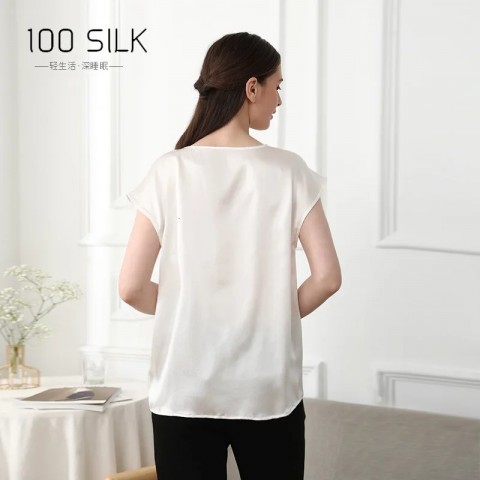 19mm Premium Loose Fit Women's Silk T-Shirt with Round Neck and Short Sleeves