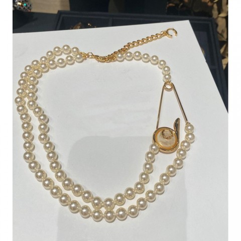 Luxury 18K Gold Plated Charm Pendant Necklace with White Shell Beads for Women PS6700