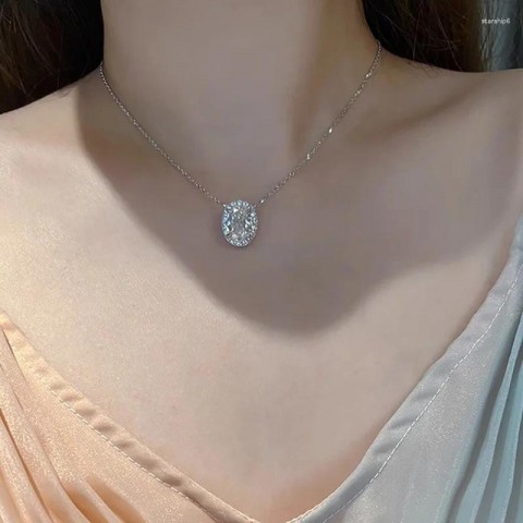 Shiny Mosang Stone Pendant Necklace for Women