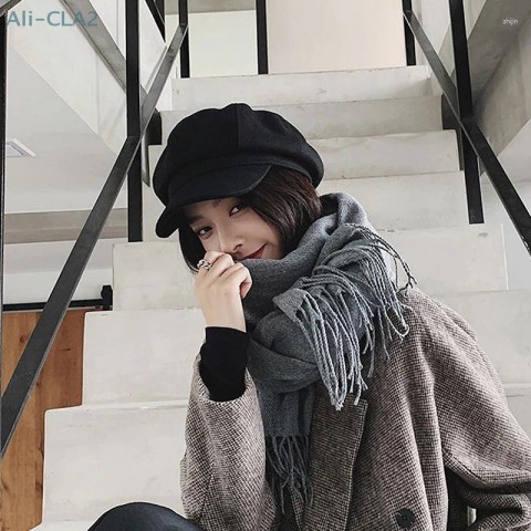 Unisex Wool Beret for Autumn Winter - Fashionable Outdoor Windproof Hat