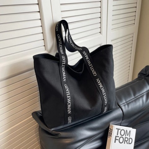2024 High-Quality Women's Fashion Tote Bag with Zipper and Large Capacity for Casual Use