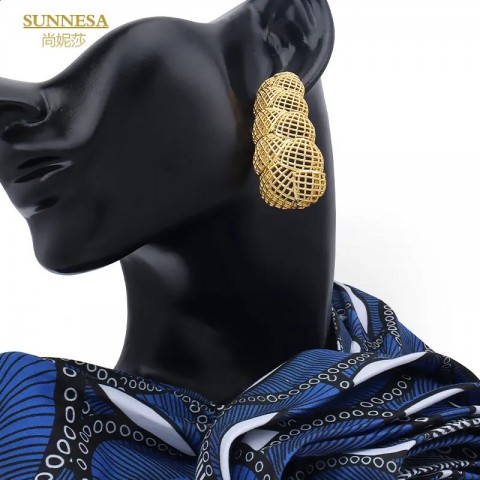 SUNNESA 18K Gold Plated Hollow Stud Earrings for Women - Trendy Wedding Party Gift