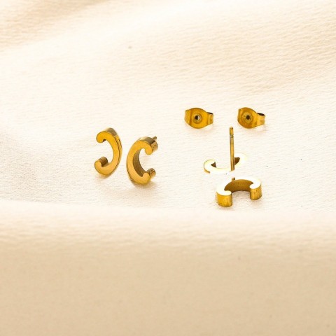 Stainless Steel Classic Stud Earrings for Women - Simple Design with 18K Gold Plated