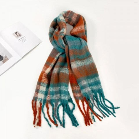 Luxury 2024 Women's Green Solid Pashmina Scarf for Winter Fashion