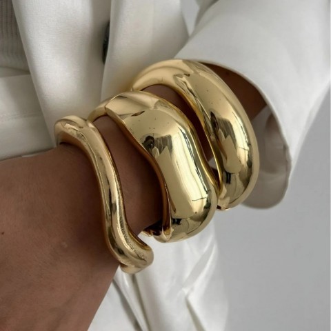 DIEZI Stylish Retro Wide Cuff Bangle for Men and Women, Punk Hip Hop Jewelry, Gold and Silver Geometric Metal Spring Bracelet