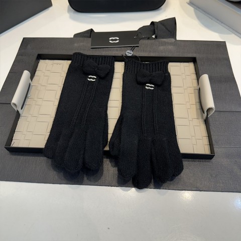 Luxury Five-Finger Touch Screen Mittens for Men and Women