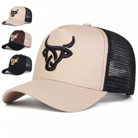 Neutral Bull Head Embroidered Baseball Cap for Boys - Adjustable Mesh Sunscreen Hat