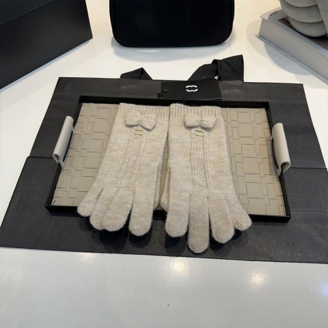 Luxury Five-Finger Touch Screen Mittens for Men and Women